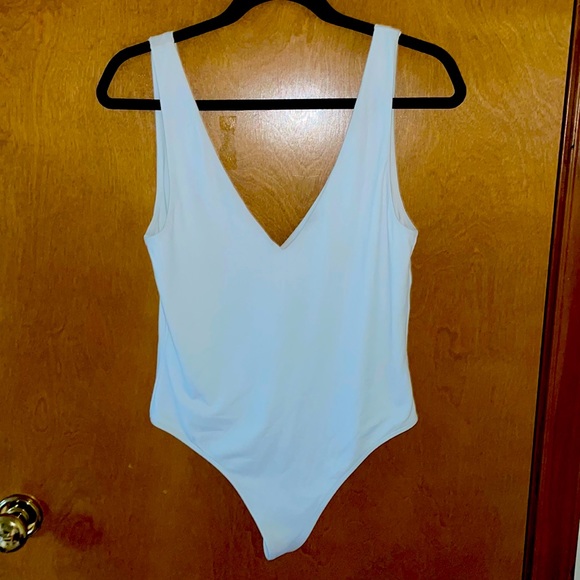 Babaton Bodysuit - Picture 1 of 3